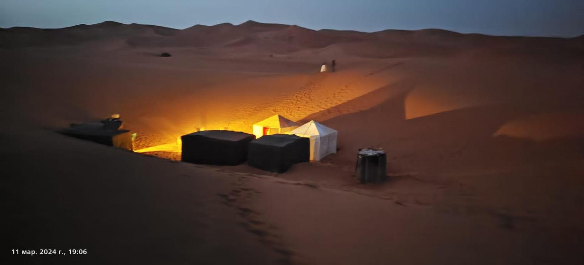 Hotel Erg Chebbi Starlight Camp Merzouga Zewnętrze zdjęcie